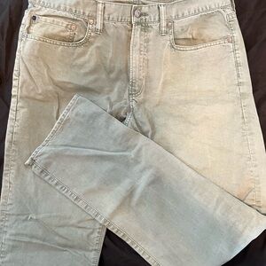 GAP Men's Straight Fit Tan Jeans